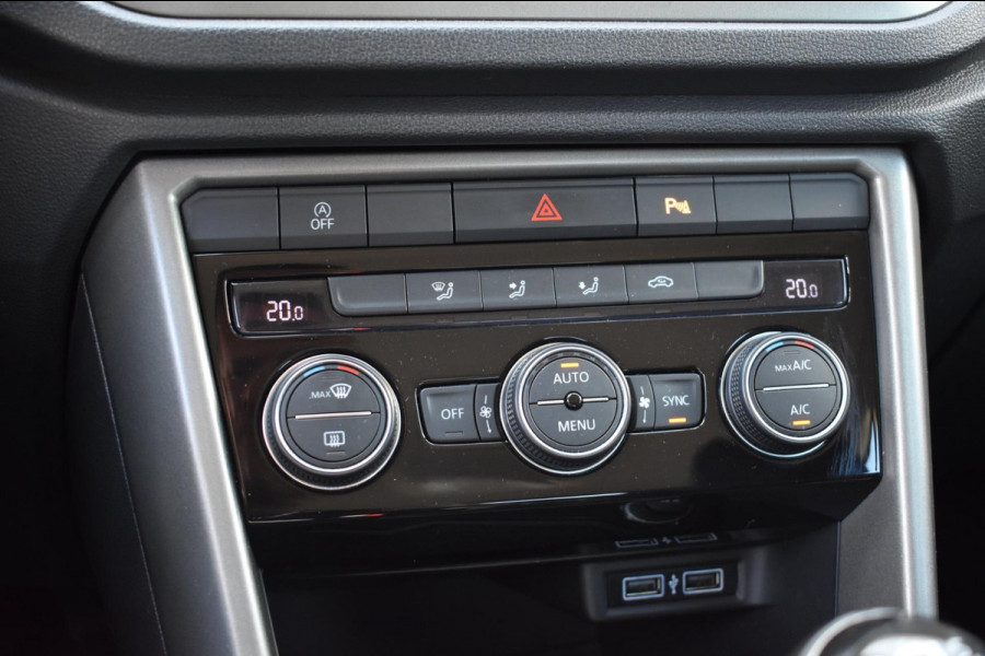 Volkswagen T-Roc 1.0 TSI | CAMERA | APPLE CARPLAY | ANDROID AUTO | NAVIGATIE | ADAPT. CRUISE CONTROLE | CLIMATE CONTROLE | NAP