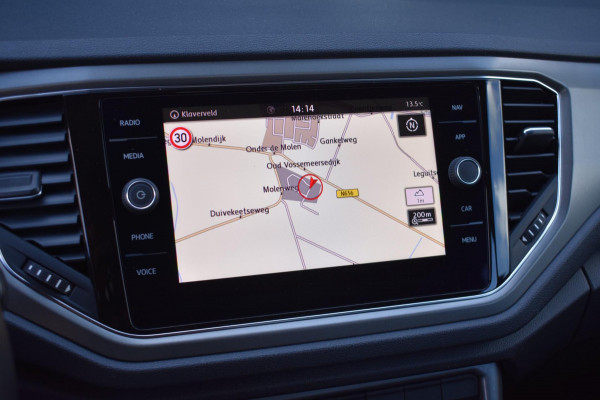 Volkswagen T-Roc 1.0 TSI | CAMERA | APPLE CARPLAY | ANDROID AUTO | NAVIGATIE | ADAPT. CRUISE CONTROLE | CLIMATE CONTROLE | NAP