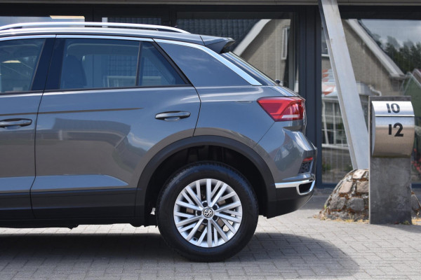 Volkswagen T-Roc 1.0 TSI | CAMERA | APPLE CARPLAY | ANDROID AUTO | NAVIGATIE | ADAPT. CRUISE CONTROLE | CLIMATE CONTROLE | NAP