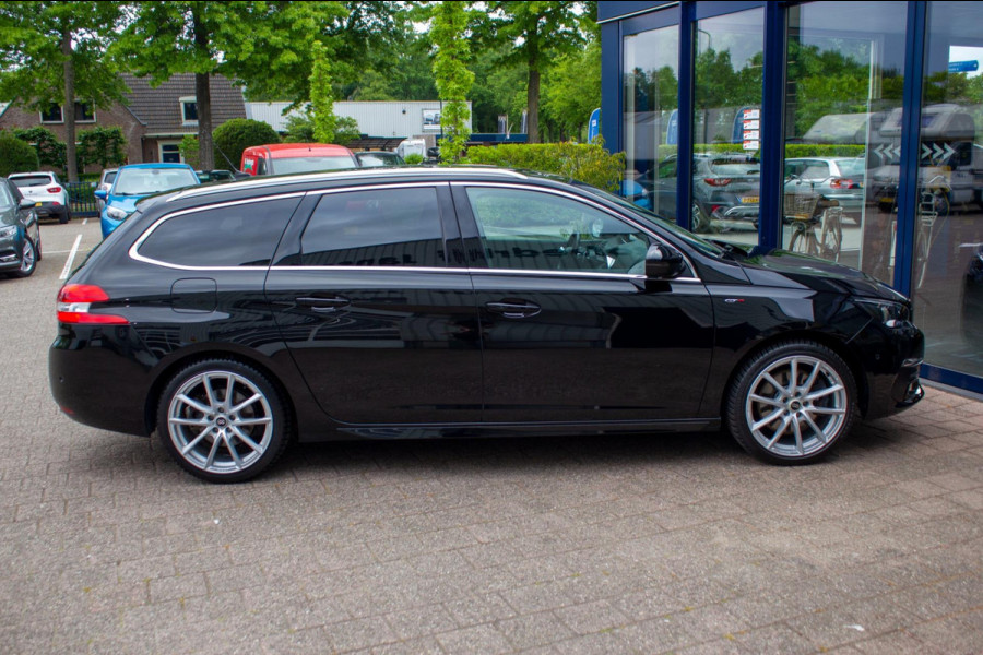 Peugeot 308 SW 1.6 e-THP GT 225 | Prijs rijklaar incl. 12 mnd garantie | Lmv Navi Trekhaak Keyless Stoelverw+massage