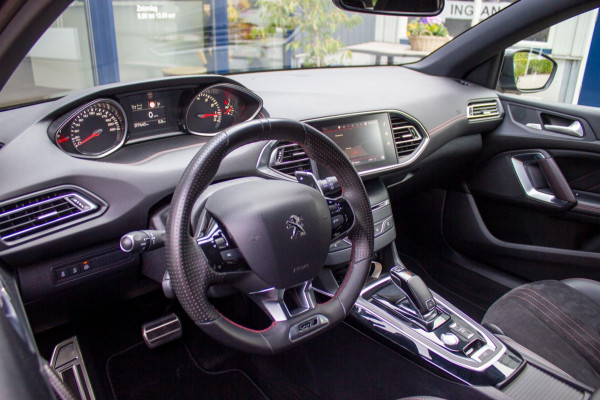Peugeot 308 SW 1.6 e-THP GT 225 | Prijs rijklaar incl. 12 mnd garantie | Lmv Navi Trekhaak Keyless Stoelverw+massage
