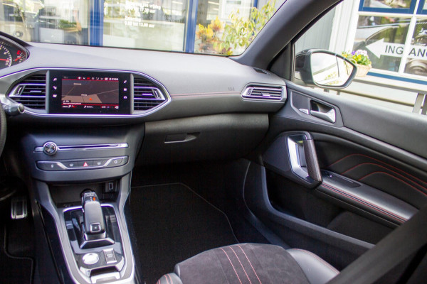 Peugeot 308 SW 1.6 e-THP GT 225 | Prijs rijklaar incl. 12 mnd garantie | Lmv Navi Trekhaak Keyless Stoelverw+massage