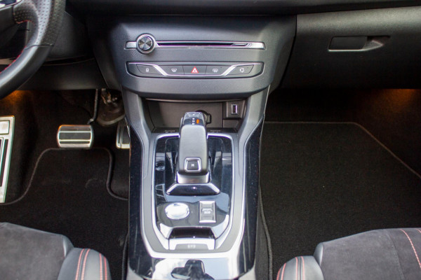 Peugeot 308 SW 1.6 e-THP GT 225 | Prijs rijklaar incl. 12 mnd garantie | Lmv Navi Trekhaak Keyless Stoelverw+massage