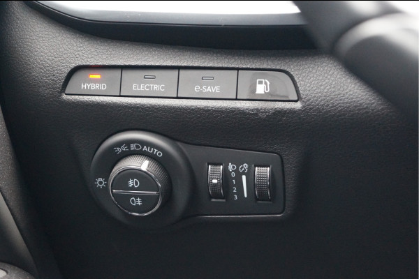 Jeep Compass 4xe 240 Plug-in Hybrid Electric S | Winterpack | Lederen bekleding | 19" lichtmetalen velgen | Apple/Android Carplay