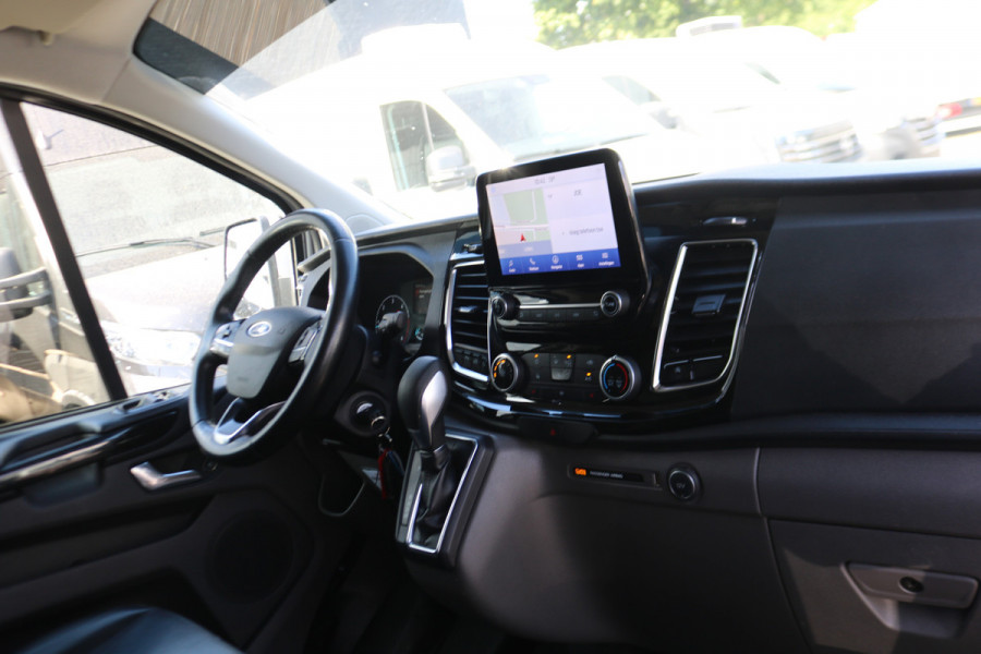 Ford Transit Custom 2.0 TDCI L2 H1 Sport Automaat Airco Navigatie Camera Trekhaak