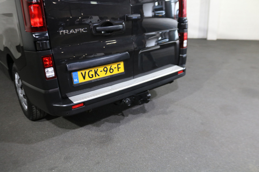 Renault Trafic 2.0 dCi 145pk L2 H1 Airco Imperiaal Trekhaak