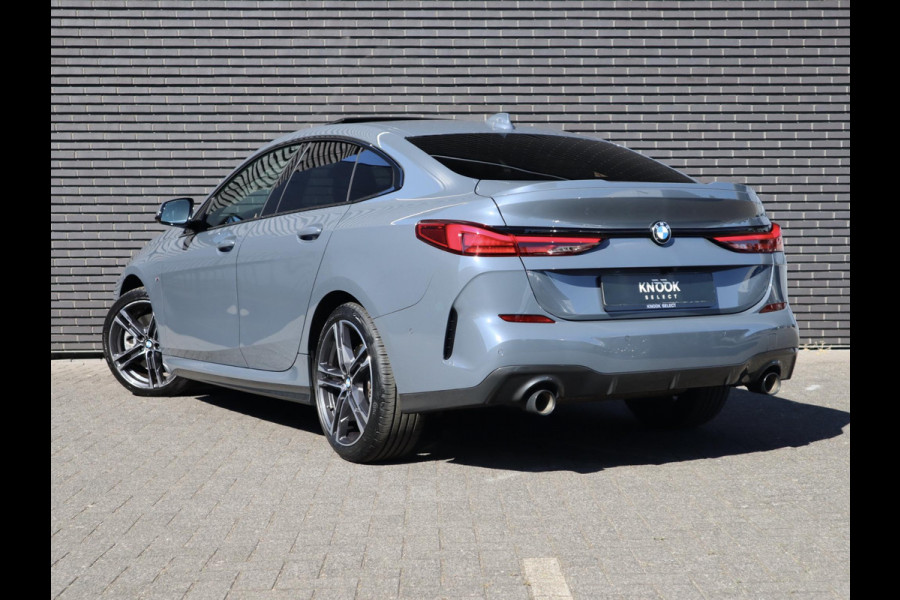 BMW 2 Serie Gran Coupé 220i M-Sport High Executive | Panodak | Stuurwiel verwarmd | ambient |