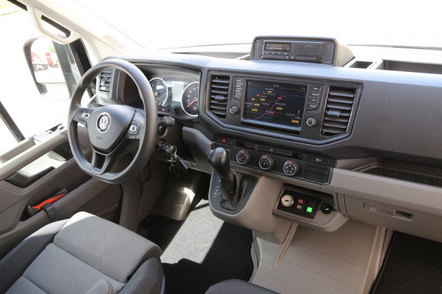 Volkswagen Crafter 50 2.0 TDI 177 | Aut. | 610x223x223 | 2.250kg laadvermogen | Clixtar | Uniek!!