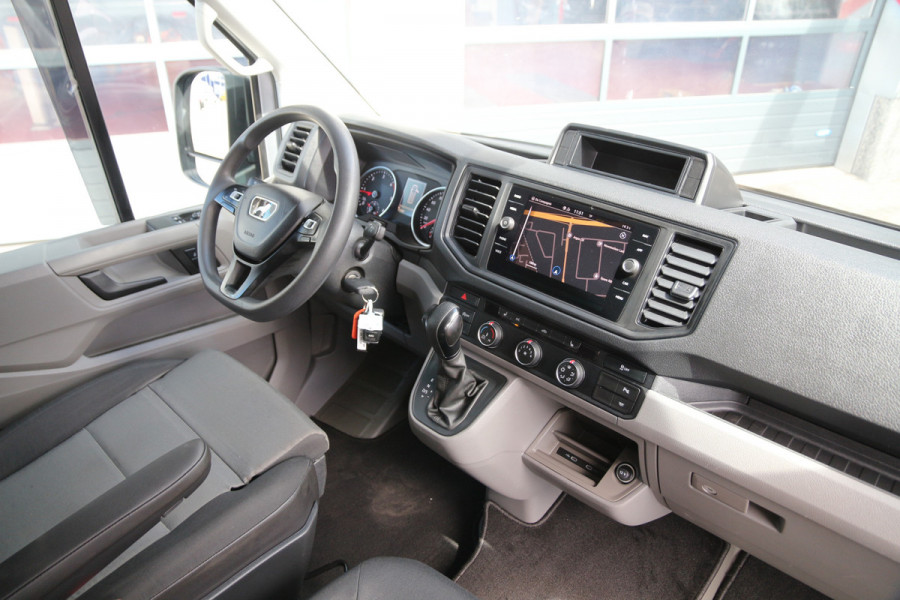Volkswagen Crafter 50 2.0 TDI 177 | Aut. | 2x Schuifdeur | Standkachel | Massage | Airco..