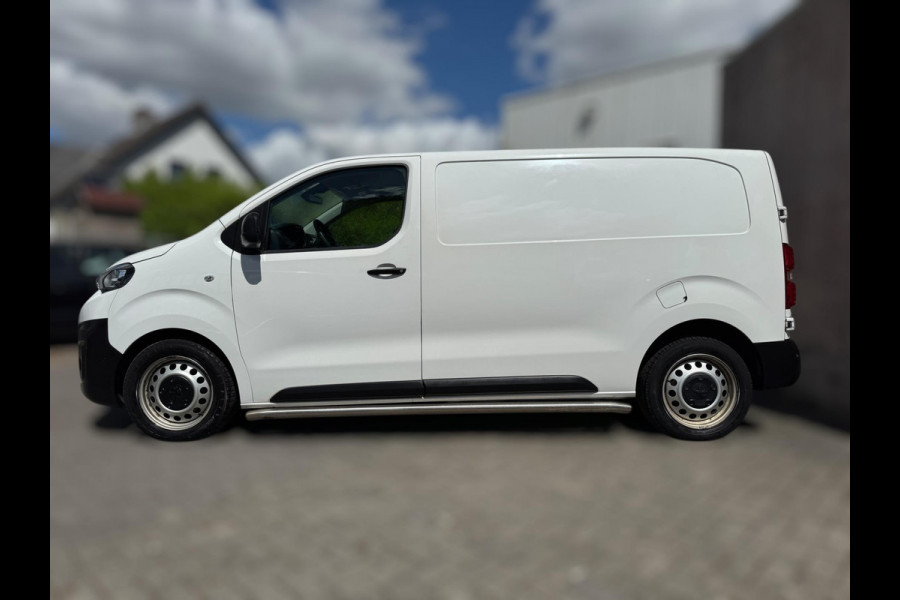 Peugeot Expert 2.0 BlueHDI 120 Standard Premium TREKHAAK / PDC V+A / CAMERA / NAVI / CARPLAY / SIDEBARS / CRUISE / 4-RIJMODUSSEN