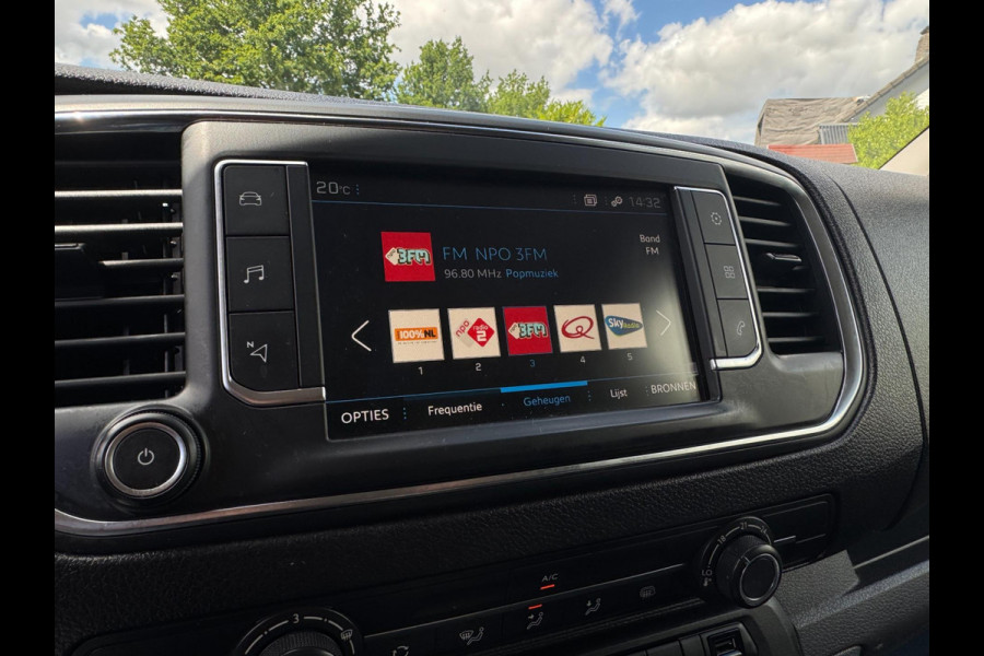 Peugeot Expert 2.0 BlueHDI 120 Standard Premium TREKHAAK / PDC V+A / CAMERA / NAVI / CARPLAY / SIDEBARS / CRUISE / 4-RIJMODUSSEN