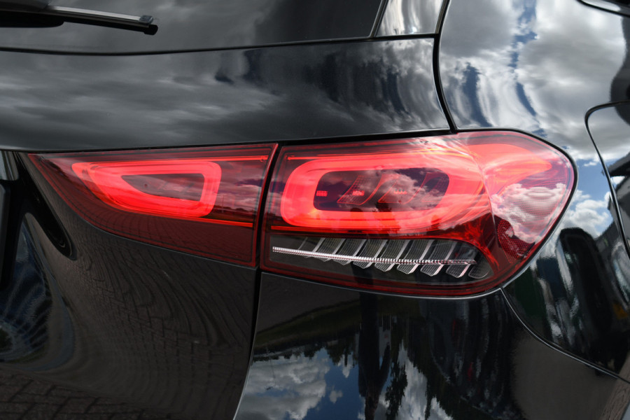 Mercedes-Benz GLA 250 e AMG Pano Night Camera m-LED