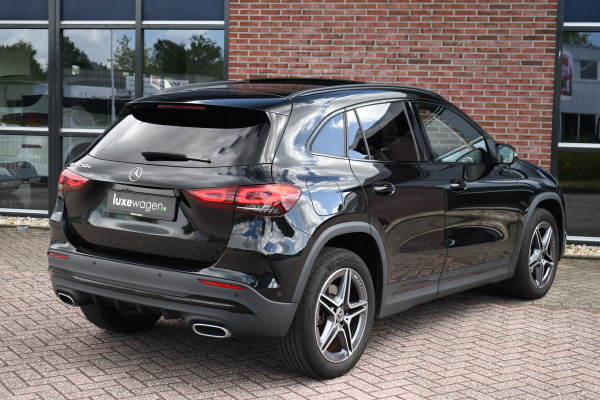Mercedes-Benz GLA 250 e AMG Pano Night Camera m-LED