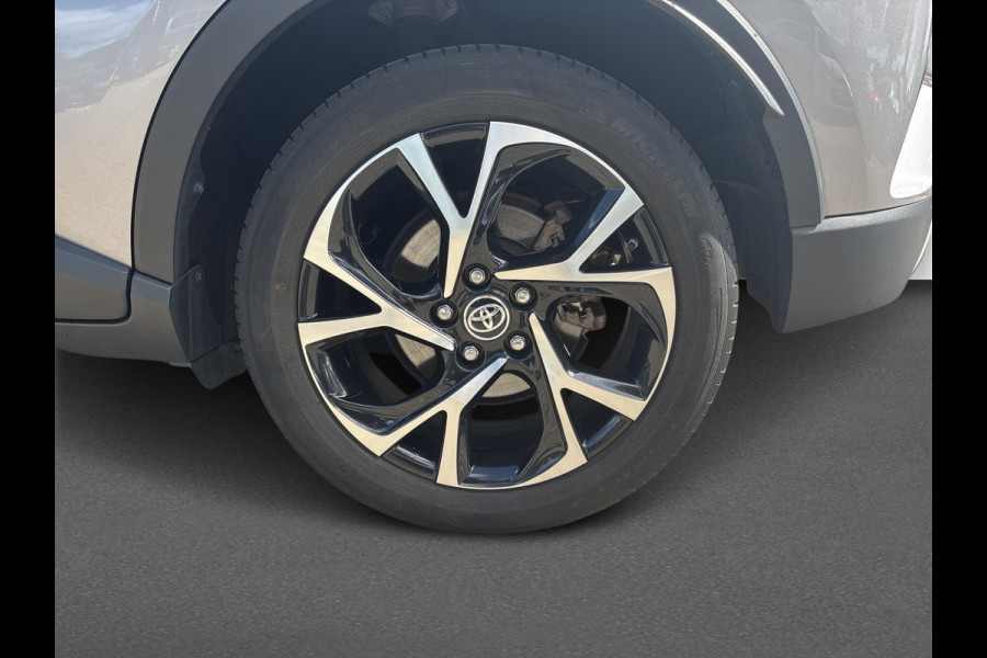 Toyota C-HR 2.0 Hybrid Style