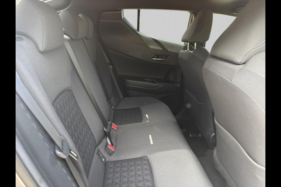 Toyota C-HR 2.0 Hybrid Style