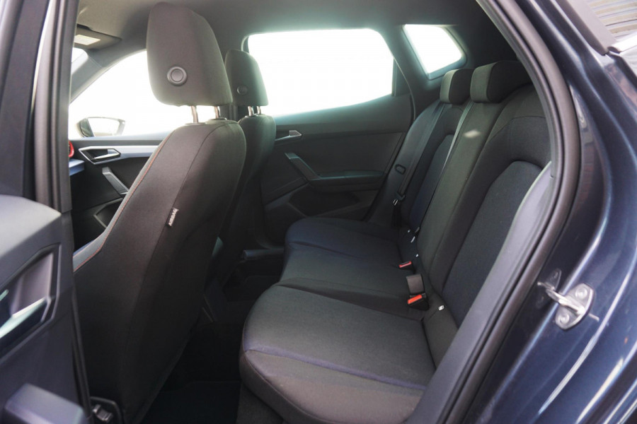 Seat Arona 1.0 EcoTSI 115PK FR/Automaat/ Two-Color/ Virtual Cockpit/Camera/17Inch.LMV