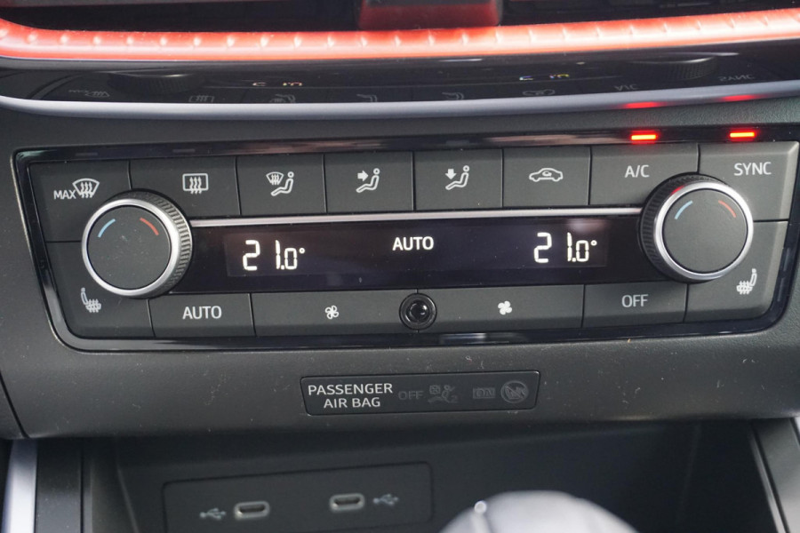 Seat Arona 1.0 EcoTSI 115PK FR/Automaat/ Two-Color/ Virtual Cockpit/Camera/17Inch.LMV