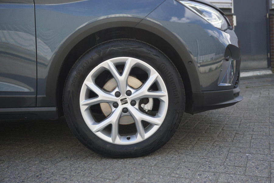 Seat Arona 1.0 EcoTSI 115PK FR/Automaat/ Two-Color/ Virtual Cockpit/Camera/17Inch.LMV