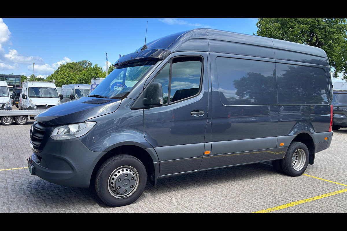 Mercedes-Benz Sprinter 516 2.2 CDI L2H2 dubbellucht / vaste prijs rijklaar € 26.950 ex btw / lease vanaf € / euro 6 / bpm vrij / tegen een meerprijs kunnen wij een trekhaak 3500 kg monteren ! Mercedes-Benz Sprinter 516 2.2 CDI L2H2 dubbellucht / vaste prijs rijklaar € 26.950 ex btw / lease vanaf € / euro 6 / bpm vrij / tegen een meerprijs kunnen wij een trekhaak 3500 kg monteren !