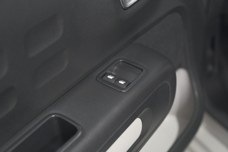 Citroën C3 PureTech 82 C-Series | Climate Control | Apple Carplay | Stoelverwarming | LED Koplampen