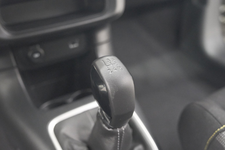 Citroën C3 PureTech 82 C-Series | Climate Control | Apple Carplay | Stoelverwarming | LED Koplampen
