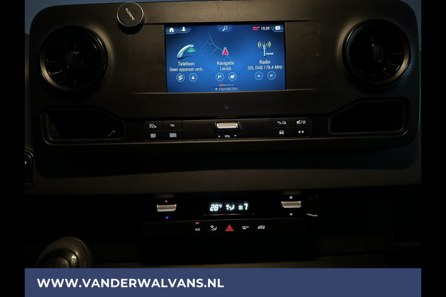 Mercedes-Benz Sprinter 316 CDI 163 pk L3H2 Euro6 Airco | Camera | Navigatie | Apple Carplay | Cruisecontrol Android Auto, Chauffeursstoel, Stoelverwarming, Parkeersensoren, Bijrijdersbank
