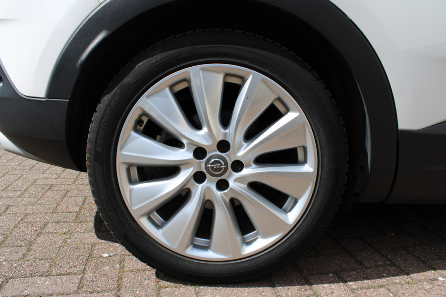 Opel Grandland X 1.6 Turbo Hybrid4 Ultimate | Trekhaak | Camera | Stoelverwarming
