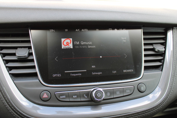 Opel Grandland X 1.6 Turbo Hybrid4 Ultimate | Trekhaak | Camera | Stoelverwarming