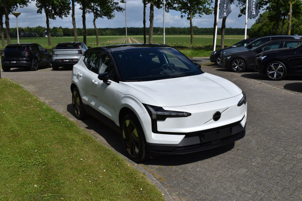 Volvo EX30 Single Motor Extended Range Plus 69 kWh | H&k | ACC | BLIS | Camera | Stoelverwarming | 19"LMV