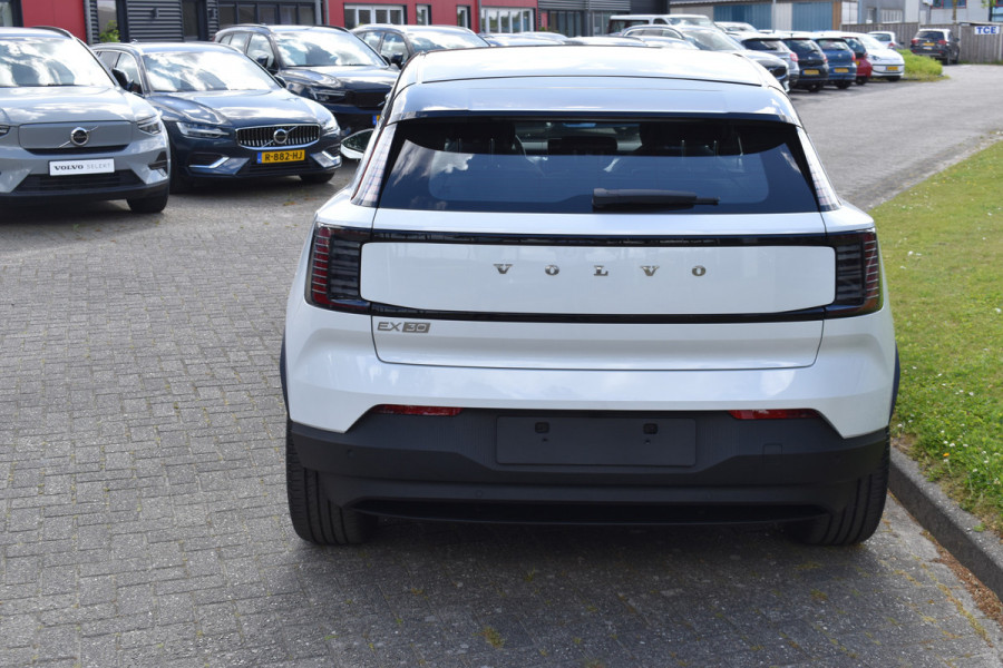 Volvo EX30 Single Motor Extended Range Plus 69 kWh | H&k | ACC | BLIS | Camera | Stoelverwarming | 19"LMV
