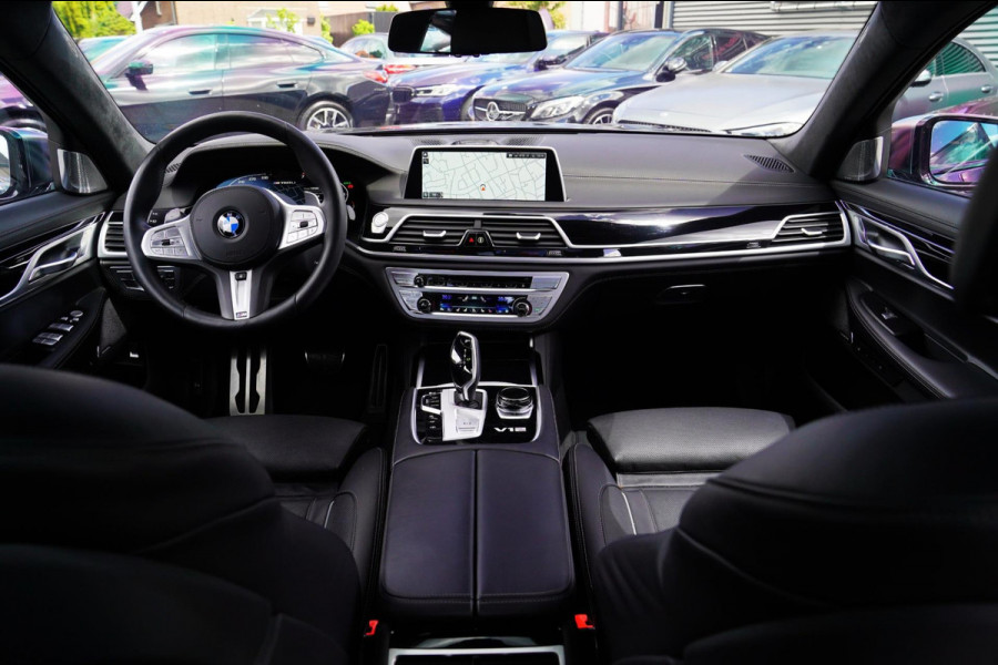BMW 7 Serie M760Li xDrive High Executive | Massage | TV | Koelbox | HuD | BMW Drive Assisted | 360 cam | Stoelkoeling | Bowers |
