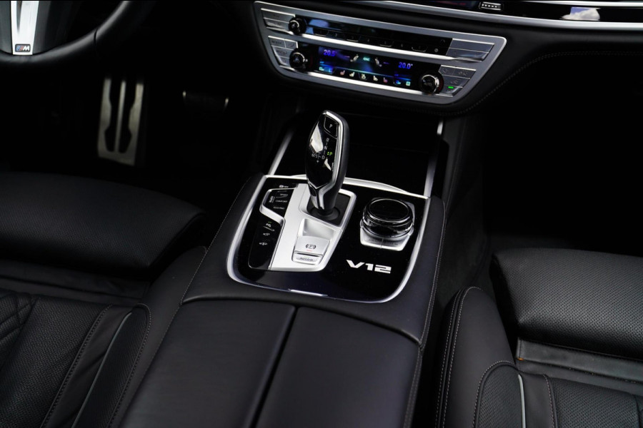 BMW 7 Serie M760Li xDrive High Executive | Massage | TV | Koelbox | HuD | BMW Drive Assisted | 360 cam | Stoelkoeling | Bowers |