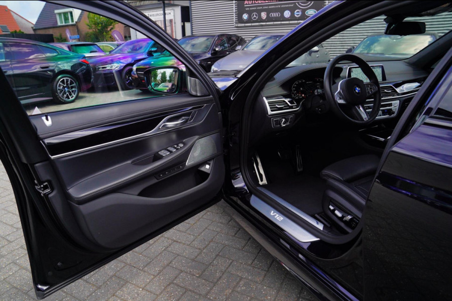 BMW 7 Serie M760Li xDrive High Executive | Massage | TV | Koelbox | HuD | BMW Drive Assisted | 360 cam | Stoelkoeling | Bowers |