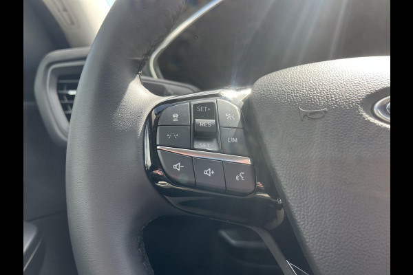 Ford Kuga 2.5 PHEV Titanium | Adaptive cruise control | Head up Display | Winter Pack | Privacy glass | Garantie tot februari 2029 max. 100.000 KM | 2.100 kg trekgewicht