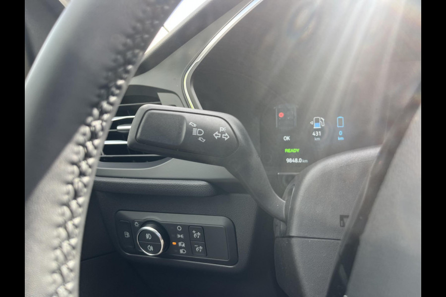 Ford Kuga 2.5 PHEV Titanium | Adaptive cruise control | Head up Display | Winter Pack | Privacy glass | Garantie tot februari 2029 max. 100.000 KM | 2.100 kg trekgewicht