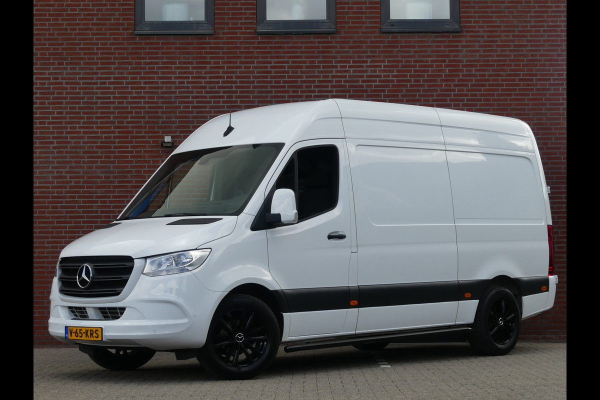 Mercedes-Benz Sprinter 317 CDI L2H2 Camera/Airco/Cruise control/Navigatie Mercedes-Benz Sprinter 317 CDI L2H2 Camera/Airco/Cruise control/Navigatie