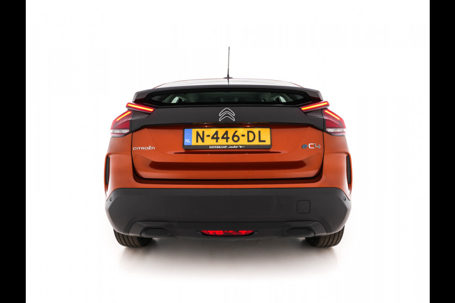Citroën Ë-C4 Feel 50 kWh [ 3-Fase ] (INCL-BTW) *FULL-LED | DIGI-COCKPIT | CARPLAY | MICROFIBRE-COMFORT-SEATS | ECC | LANE-ASSIST | PDC | CRUISE | 18''ALU*