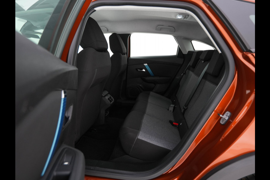 Citroën Ë-C4 Feel 50 kWh [ 3-Fase ] (INCL-BTW) *FULL-LED | DIGI-COCKPIT | CARPLAY | MICROFIBRE-COMFORT-SEATS | ECC | LANE-ASSIST | PDC | CRUISE | 18''ALU*