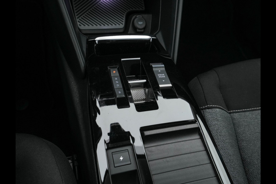 Citroën Ë-C4 Feel 50 kWh [ 3-Fase ] (INCL-BTW) *FULL-LED | DIGI-COCKPIT | CARPLAY | MICROFIBRE-COMFORT-SEATS | ECC | LANE-ASSIST | PDC | CRUISE | 18''ALU*