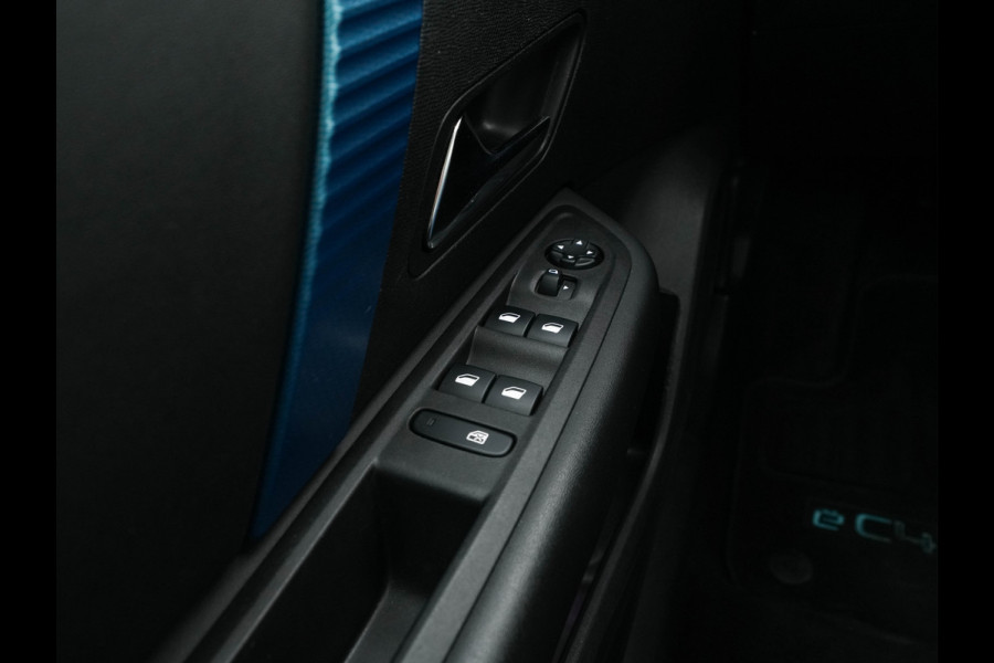Citroën Ë-C4 Feel 50 kWh [ 3-Fase ] (INCL-BTW) *FULL-LED | DIGI-COCKPIT | CARPLAY | MICROFIBRE-COMFORT-SEATS | ECC | LANE-ASSIST | PDC | CRUISE | 18''ALU*