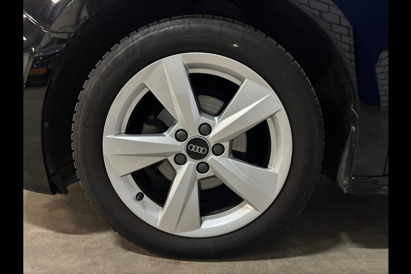 Audi A1 SPORTBACK 25 TFSI S line automaat