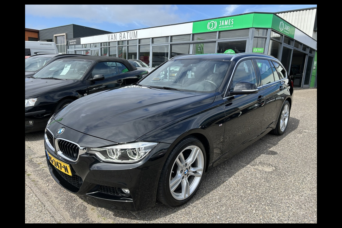 BMW 3 Serie Touring 320i Sp.L Exec. BMW 3 Serie Touring 320i Sp.L Exec.