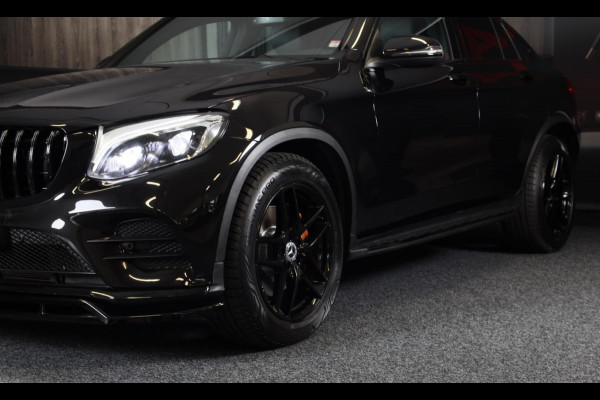 Mercedes-Benz GLC Coupé 250 4MATIC AMG 63 Look / AUT / Open Dak / Dode Hoek / Cruise Control / Camera / Pdc / Xenon / 19 In
