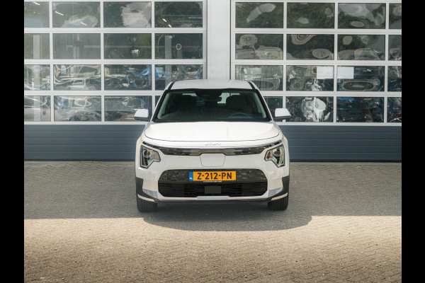 Kia Niro EV Light Edition 64.8 kWh | Navigatie | Achteruitrijcamera | Airco | Cruise control Adaptieve |