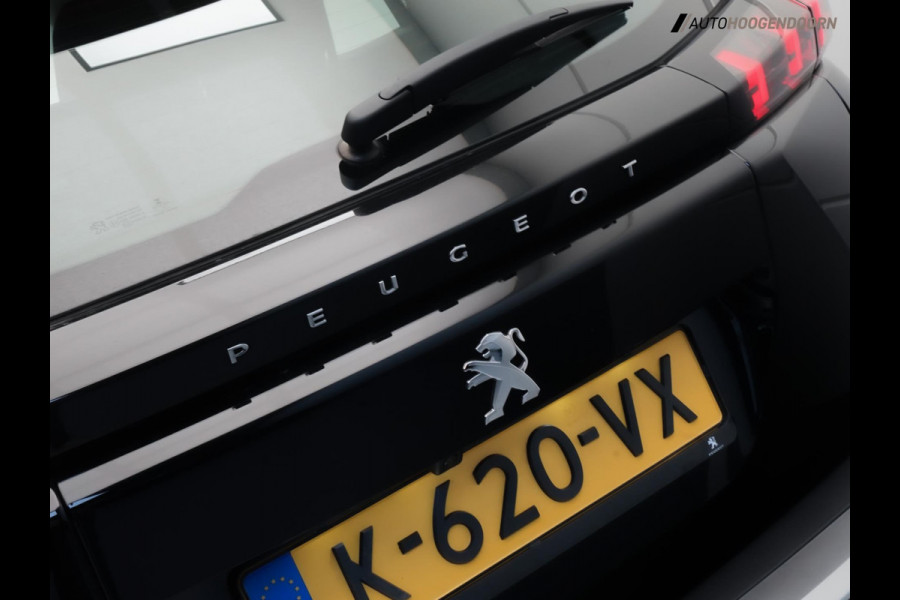 Peugeot 2008 1.2 PureTech Allure Pack (APPLE CARPLAY,LED VERLICHTING,CAMERA,CLIMATE,CRUISE,SPORTSTOELEN,LM-VELGEN,TOPCONDITIE)