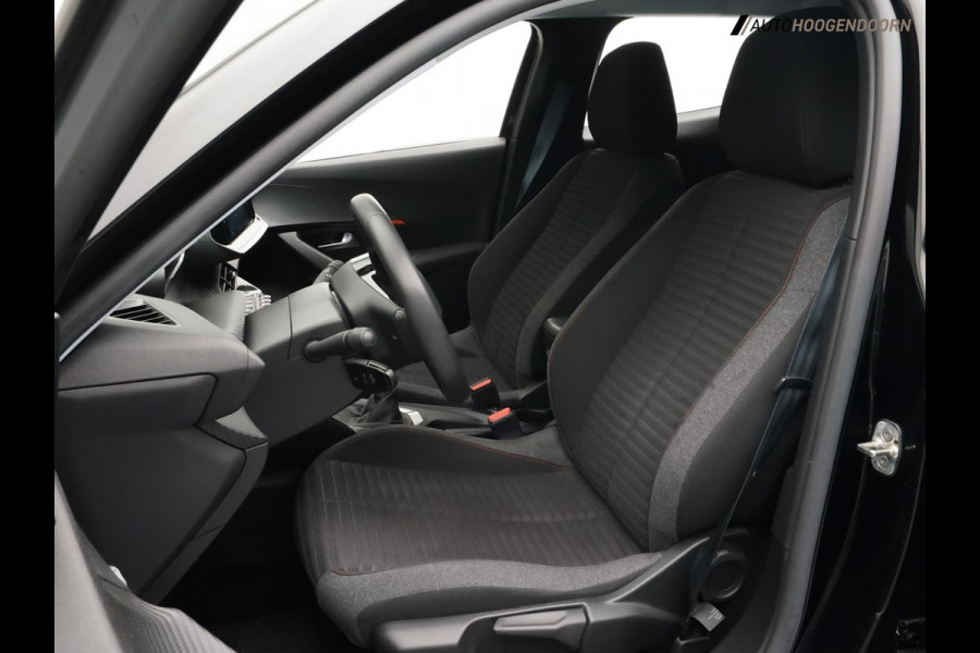 Peugeot 2008 1.2 PureTech Allure Pack (APPLE CARPLAY,LED VERLICHTING,CAMERA,CLIMATE,CRUISE,SPORTSTOELEN,LM-VELGEN,TOPCONDITIE)