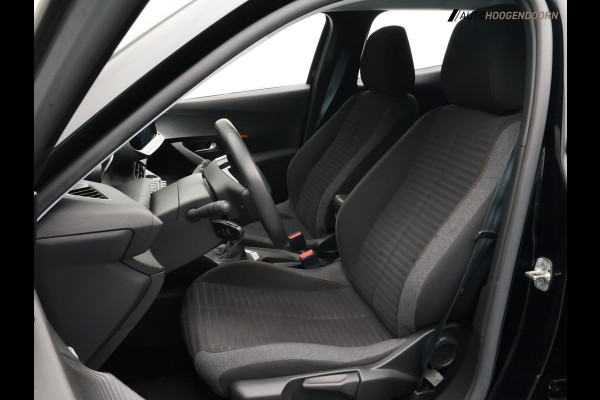 Peugeot 2008 1.2 PureTech Allure Pack (APPLE CARPLAY,LED VERLICHTING,CAMERA,CLIMATE,CRUISE,SPORTSTOELEN,LM-VELGEN,TOPCONDITIE)