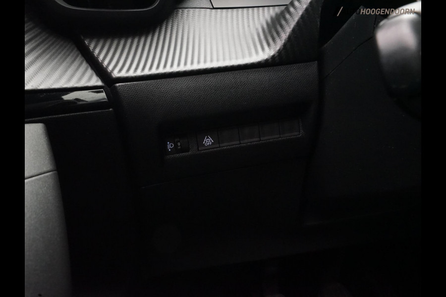 Peugeot 2008 1.2 PureTech Allure Pack (APPLE CARPLAY,LED VERLICHTING,CAMERA,CLIMATE,CRUISE,SPORTSTOELEN,LM-VELGEN,TOPCONDITIE)