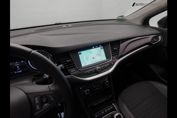 Opel Astra 1.2 Design & Tech (APPLE CARPLAY,LED,DODEHOEK,CAMERA,PARKEERSENSOR,COMFORT-STOELEN,LEDER,ADAPTIVE CRUISE,LM-VELGEN)