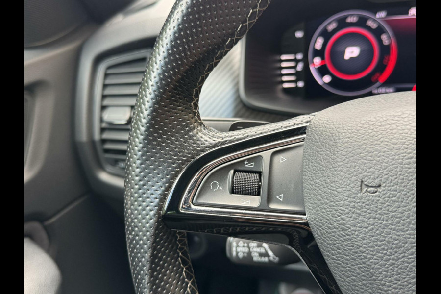 Škoda Kodiaq 1.5 TSI Sportline 7-persoons Automaat | Panoramadak | LED verlichting | Adaptieve cruise control | Elektrisch bedienbare voorsto